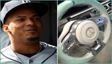 MLB Rising Star Wander Franco Cops New Mercedes, $20k Iced-Out Steering Wheel